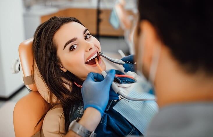 Mi seguro dental cubre las férulas de descarga para el bruxismo